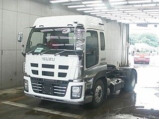 유로 IV ISUZU에 의하여 사용되는 트랙터 트럭 힘 350 마력 엔진 6175x2496x3350mm